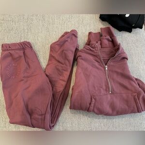 Setactive og sweat set in canyon